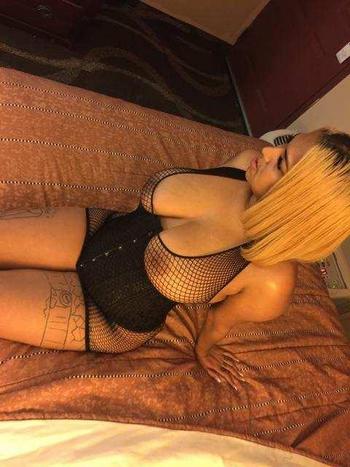 , 25 Latino/Hispanic female escort, Philadelphia