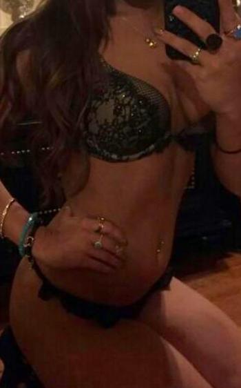 , 21  female escort, Philadelphia