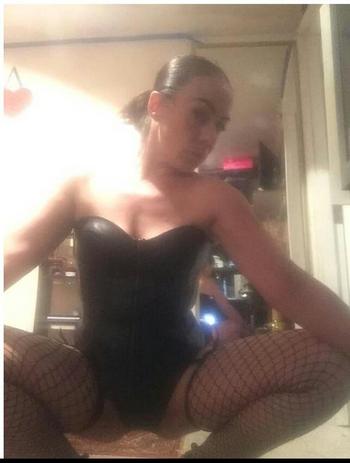 , 30  female escort, Philadelphia