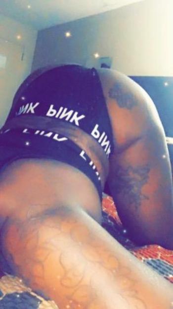 Zaloni, 22  female escort, Philadelphia
