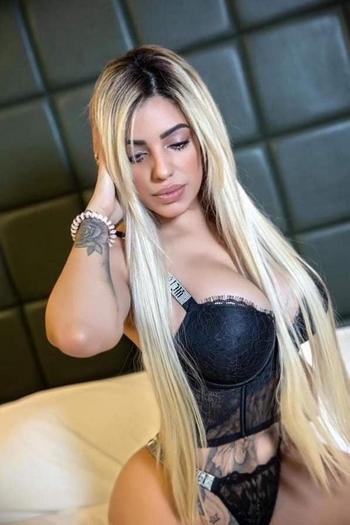 Kim, 26  female escort, Philadelphia