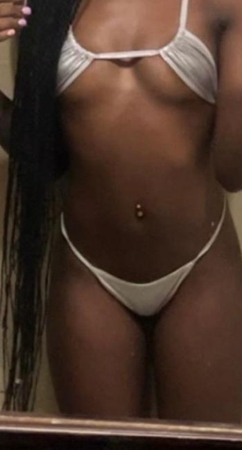 Diamond  , 21  female escort, Philadelphia
