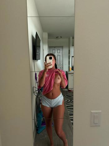 Heather , 26 Caucasian female escort, Philadelphia