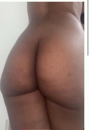 215-539-4512, 28  female escort, Philadelphia