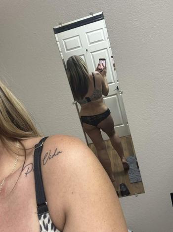 Nikki, 27  female escort, Philadelphia