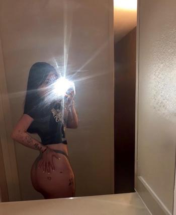 Veronica, 22  female escort, Philadelphia