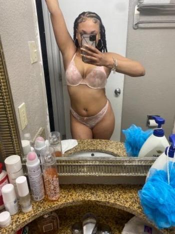 2672045386, female escort, Philadelphia